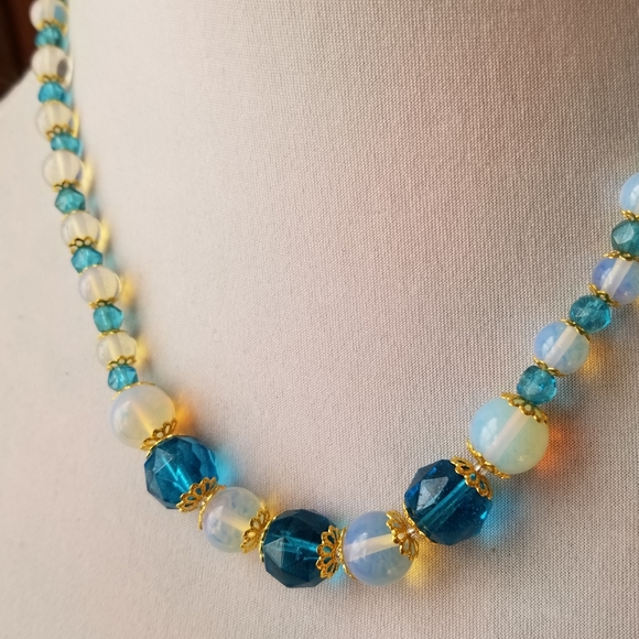 Relisted -Art deco upcycled necklace aqua blue opalescent glass repurposed - Picture 10 of 11